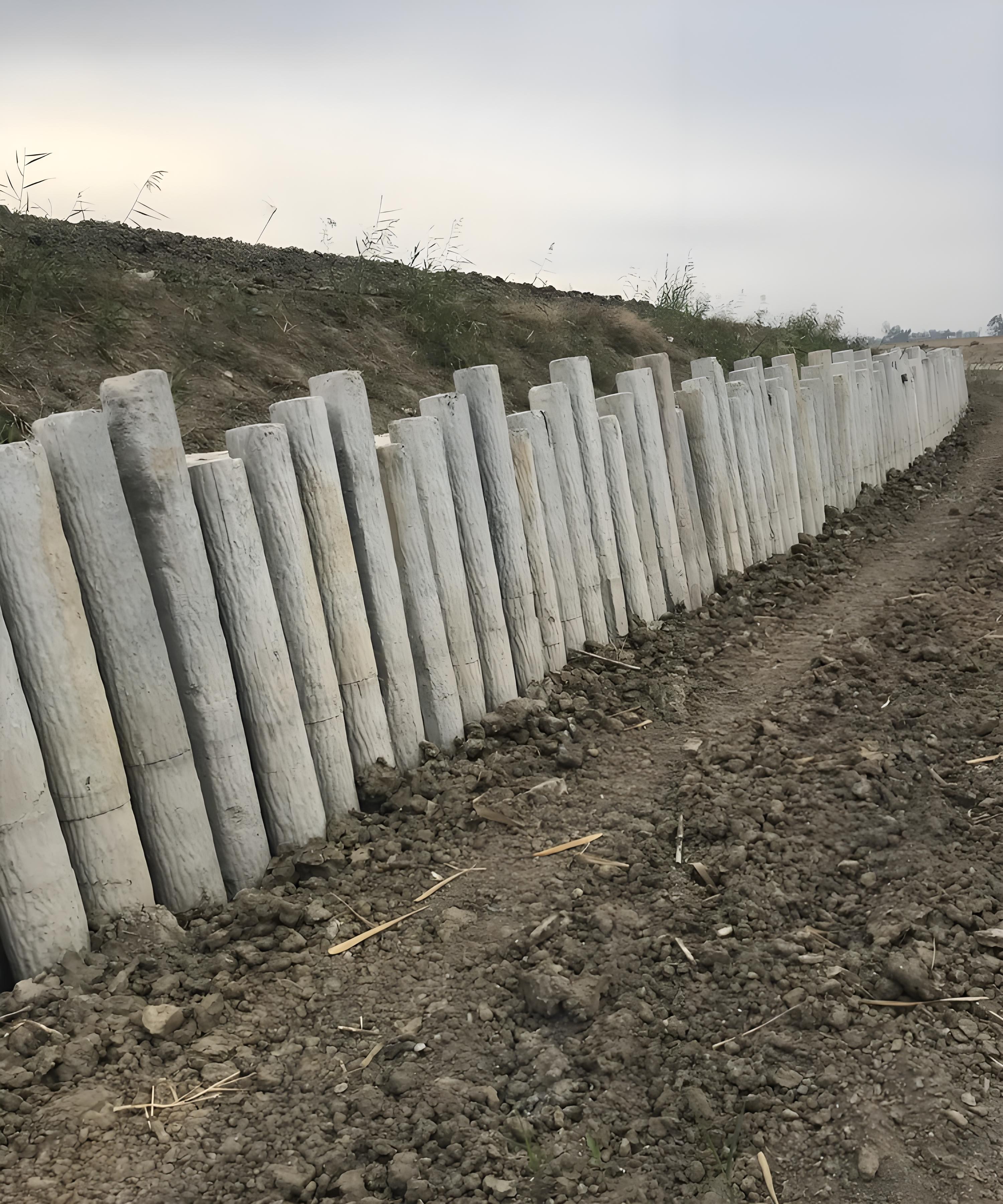 水泥樁批發(fā)廠家泓樺錦嘉-混凝土圓樁施工的配筋要求是什么？