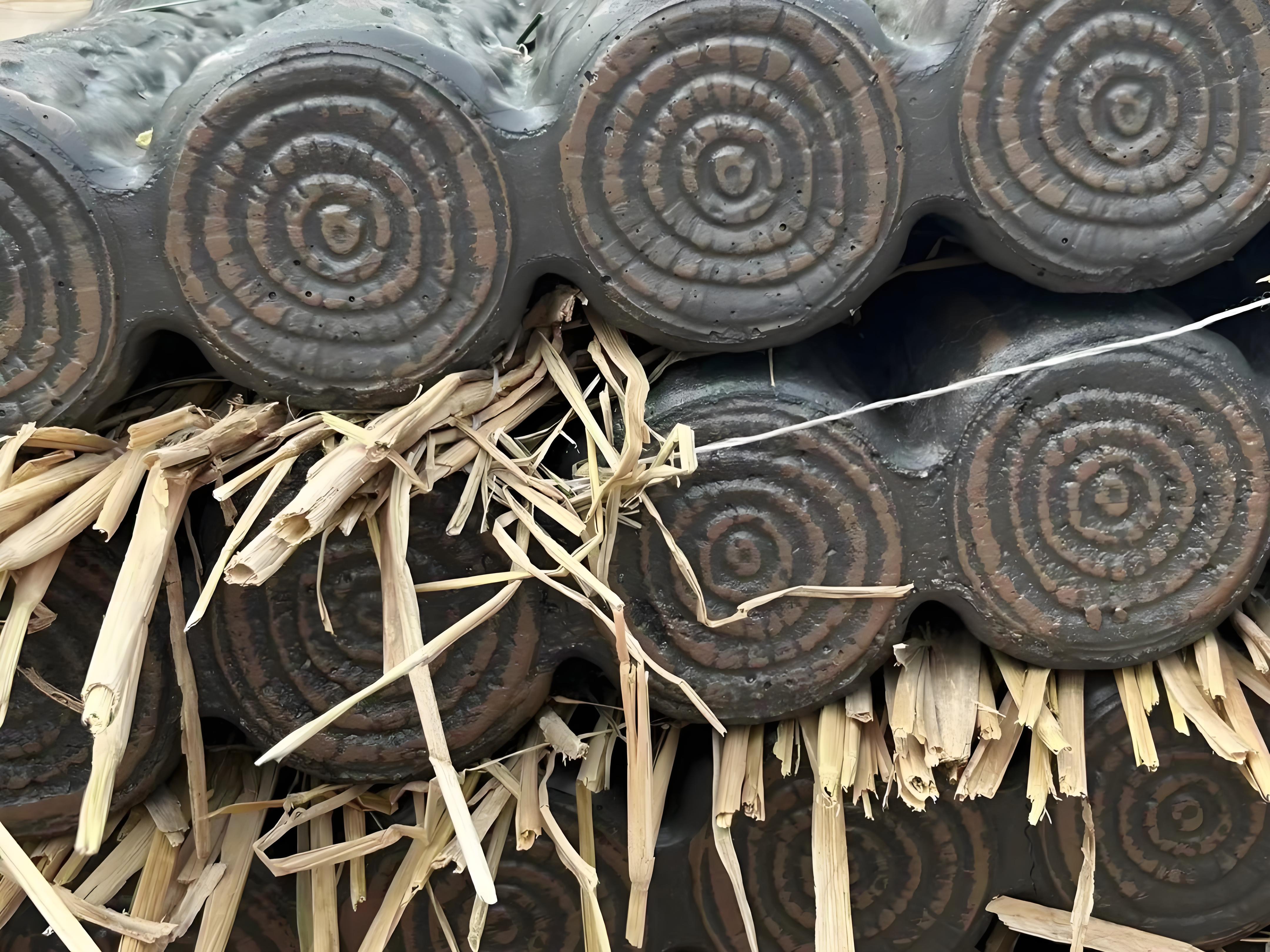 水泥樁批發(fā)廠家泓樺錦嘉-水泥仿木樁的壽命比實(shí)木樁長多少年？