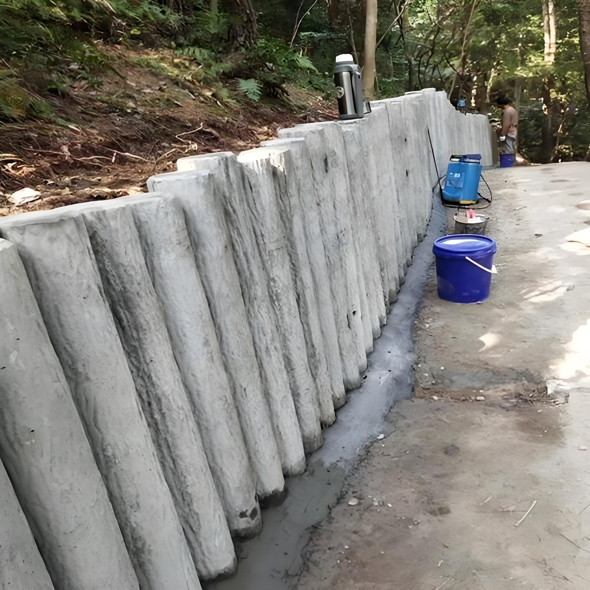 水泥仿木樁施工隊泓樺錦嘉-水泥仿木樁的防腐性能比真木樁好嗎？